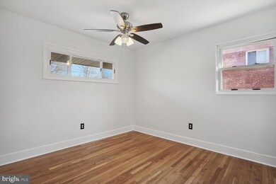 6403 Country Club Ct, Hyattsville, MD 20785 - photo 6