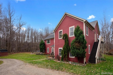 2222 S Loree Rd, Applegate, MI 48401 - photo 4
