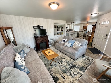 461 S Portal Loop SW, Ocean Shores, WA 98569 - photo 7