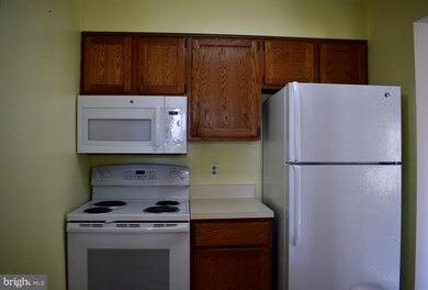 38 E Jonathan Ct, Kennett Square, PA 19348 - photo 6