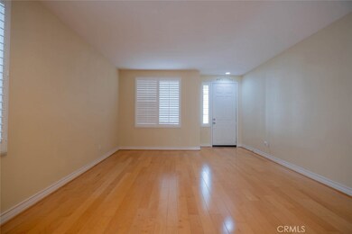 23226 Barnacle Ln, Valencia, CA 91355 - photo 5