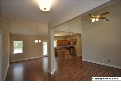 Kitchen/Dining Area