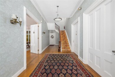 42 High St unit 4, Bristol, RI 02809 - photo 6