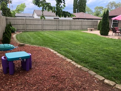 1404 Westmoreland Ave, Waukegan, IL 60085 - photo 5