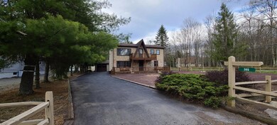 385 N Arrow Dr, Pocono Lake, PA 18347 - photo 2