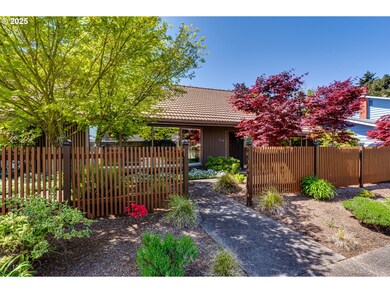 2154 Escalante St, Eugene, OR 97404 - photo 2