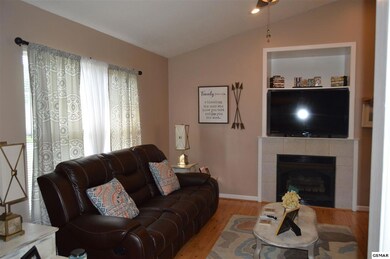 509 Bowers Park Cir, Knoxville, TN 37920 - photo 7