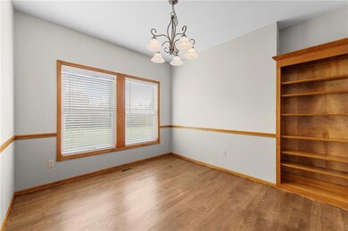 1123 SW Hoke Dr, Lees Summit, MO 64081 - photo 6