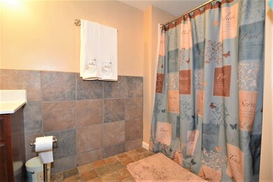 726 Saint Catherine Ct, Newburgh, IN 47630 - photo 2