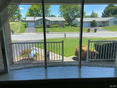 3125 Terrace Cir, Whitehall, PA 18052 - photo 4