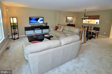 14006 Winding Ridge Ln, Centreville, VA 20121 - photo 3