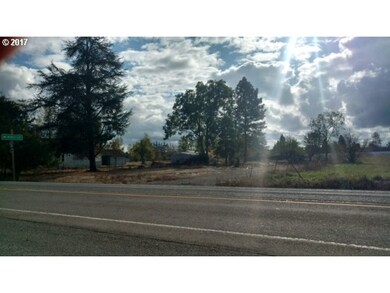 728 W Main St, Molalla, OR 97038 - photo 2