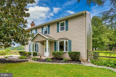 516 Piney Run Ct, Sykesville, MD 21784 - photo 2