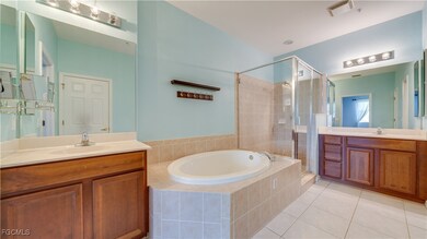 14721 Calusa Palms Dr unit 203, Fort Myers, FL 33919 - photo 4