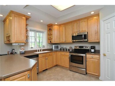 Kitchen. Good counter space & peninsula bar seatin
