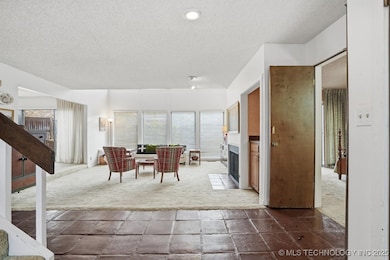 3301 E 68th Place unit 1, Tulsa, OK 74136 - photo 5