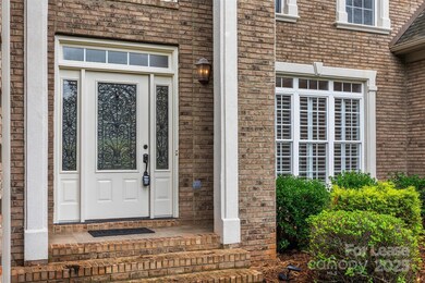 334 Stone Cliff Ln, Clover, SC 29710 - photo 2