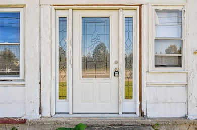 4-web-or-mls-Diley Rd-S2210-004