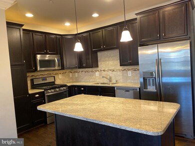 43075 Thoroughfare Gap Terrace, Ashburn, VA 20148 - photo 5