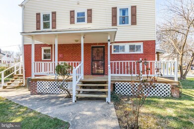 6906 Randolph Macon Dr, Alexandria, VA 22307 - photo 2