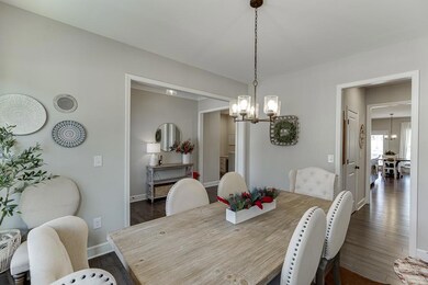 7447 Ash Tree Circle