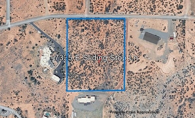 7335 E Sliding Stop Ln, Cornville, AZ 86325 - photo 4