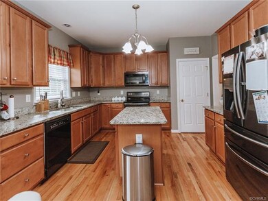 10921 Stonewell Cir, Glen Allen, VA 23060 - photo 7