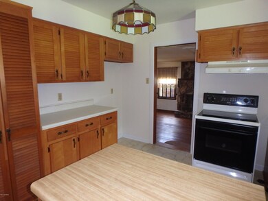 908 Daniel Dr, Jacksonville, NC 28540 - photo 7