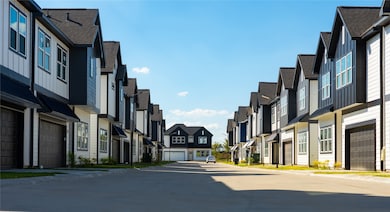 6702 Metro Blvd unit 3, Houston, TX 77083 - photo 3