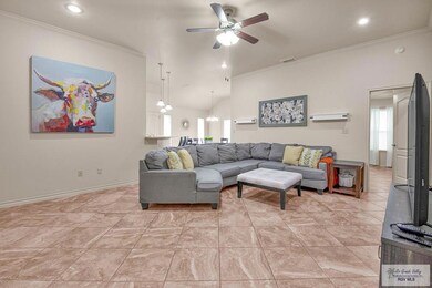 LIVING AREA ADD'L VIEW