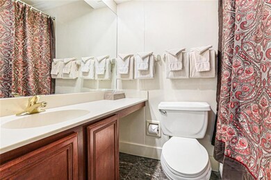 La Plaza Apartments - Fully Furnished, Metairie, LA 70001 - photo 5