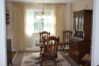 10 Robinson Rd, Schenectady, NY 12302 - photo 5