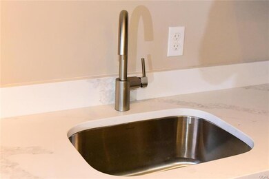 124 W Union Blvd unit 109, Bethlehem, PA 18018 - photo 4