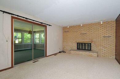 2645 Roberts Ave, Waukegan, IL 60087 - photo 5