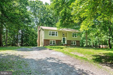 423 Albany St, Fredericksburg, VA 22407 - photo 2