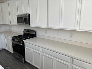 2847 Gunnery Forge St, Las Vegas, NV 89156 - photo 4