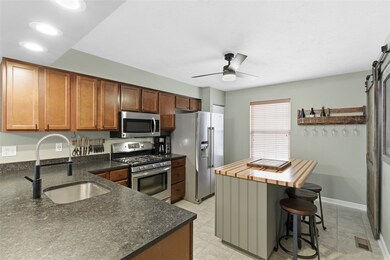522 Carters Grove Dr unit 7B, Gibsonia, PA 15044 - photo 5