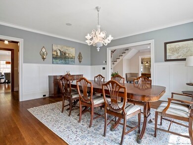 60 Maugus Ave, Wellesley Hills, MA 02481 - photo 2