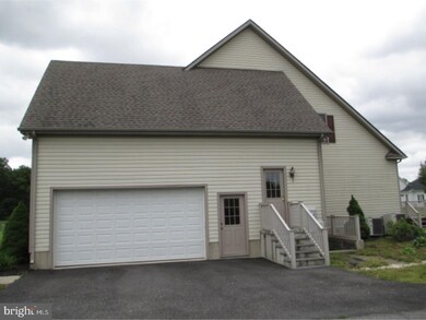 31937 Griffith Dr, Galena, MD 21635 - photo 2