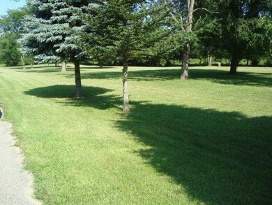 0 E Algonquin Trail unit 352667, Rolling Prairie, IN 46371 - photo 3