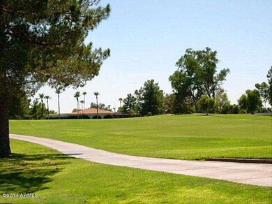 9874 W Country Club Ct, Sun City, AZ 85373 - photo 4