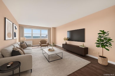 6636 Yellowstone Blvd unit 21C, Forest Hills, NY 11375 - photo 6