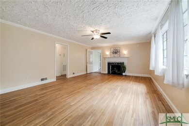 646 E 36th St, Savannah, GA 31401 - photo 6