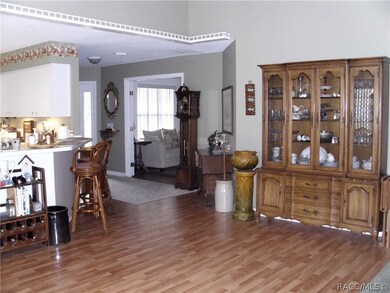 Looking from dining area into entryway