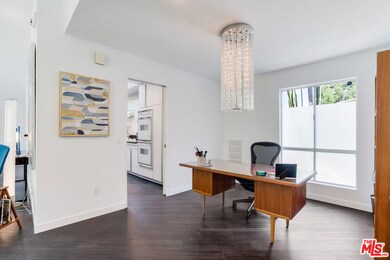 22705 Crespi St, Woodland Hills, CA 91364 - photo 5