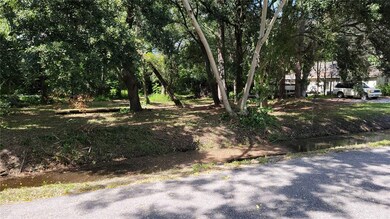 LOT C New York Dr, Tampa, FL 33619 - photo 5