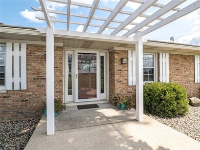 3783 N 100 E, Windfall, IN 46076 - photo 5