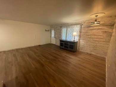 804 Ridgedale Dr, Roscommon, MI 48653 - photo 6