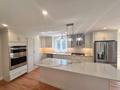 58 Dudley Rd, Billerica, MA 01821 - photo 2