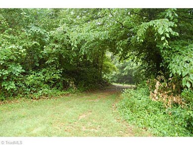 3565 Kemp Mill Rd, Asheboro, NC 27205 - photo 4